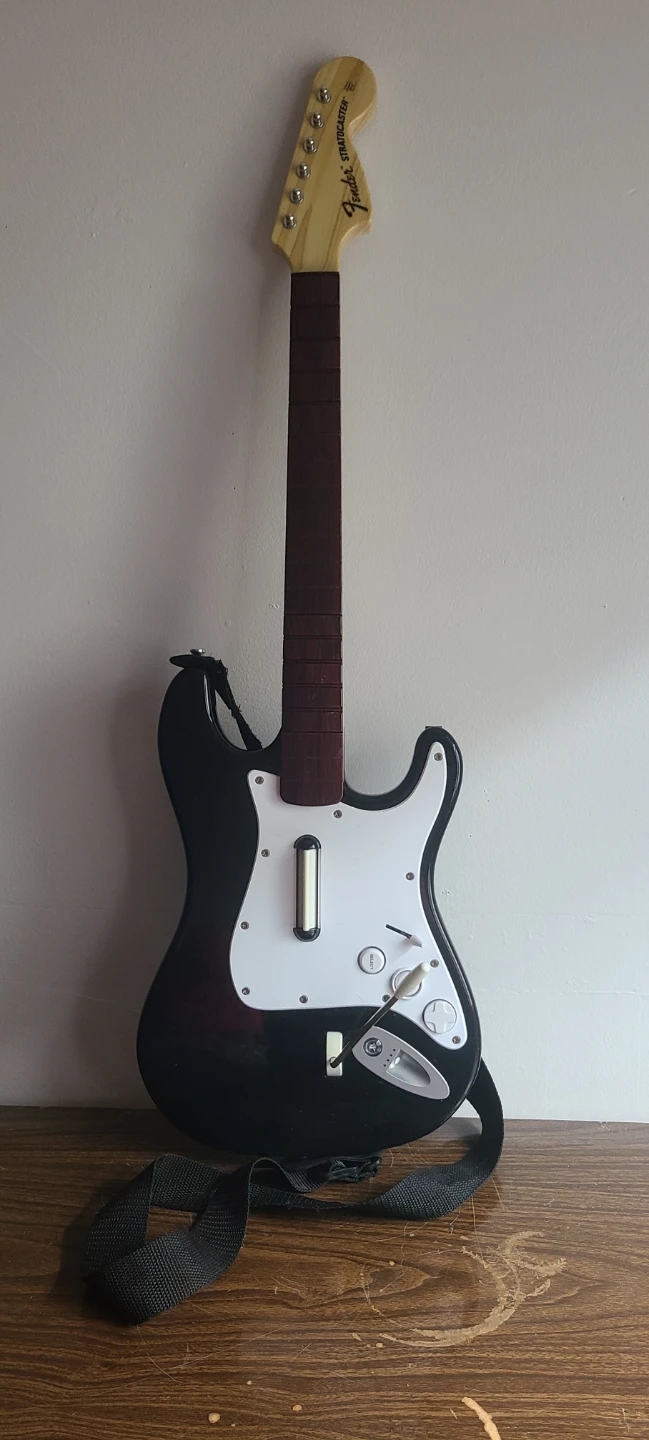 PS3 PS4 Rock Band Harmonix PSGTS2 Fender Stratocaster Guitar - photo 2