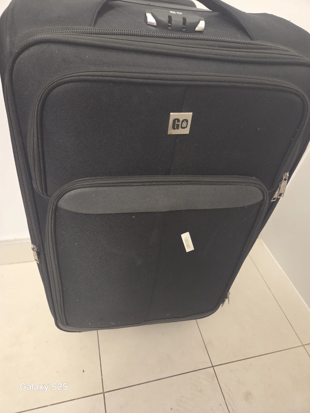 Black GO Luggage Suitcase with Wheels