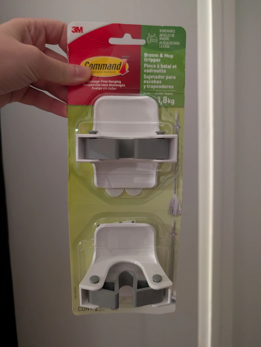 Command Broom & Mop Gripper (Package of 2)