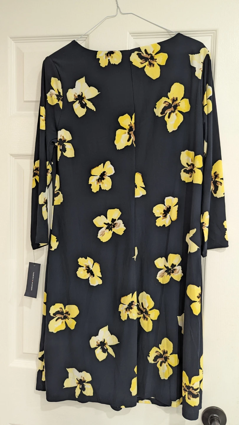 Tommy Hilfiger Women's Floral Dress. Size Medium/Large - photo 3