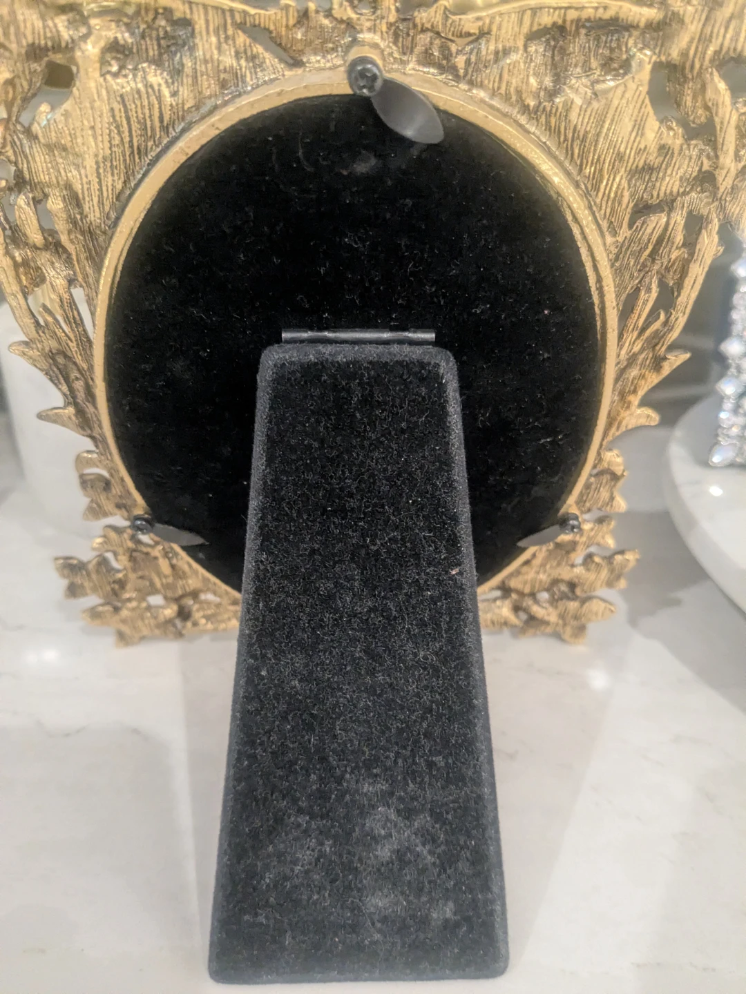 Decorative Oval Picture Frame - photo 2