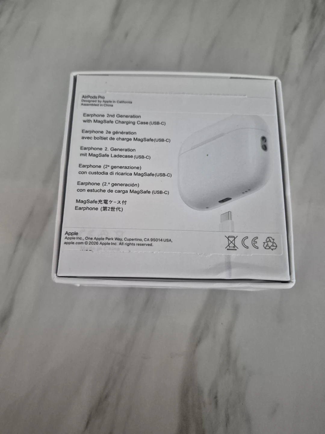Apple AirPods Pro (2nd Generation) with MagSafe Charging Case - photo 2