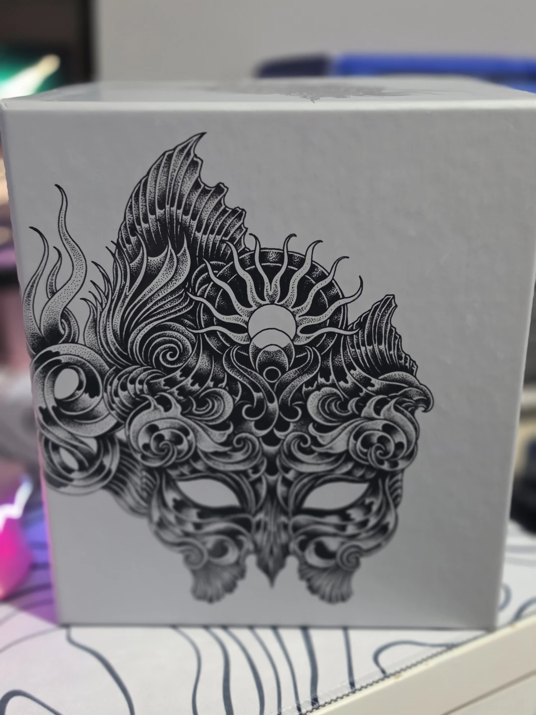 A Court of Thorns and Roses Box Set - photo 2
