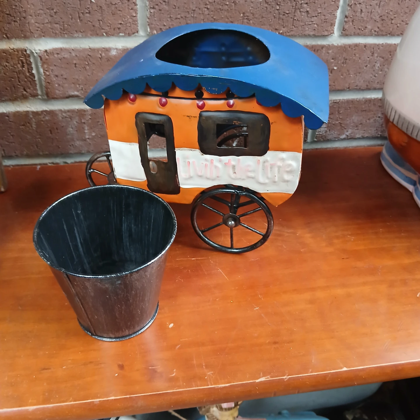 Caravan planter - photo 2