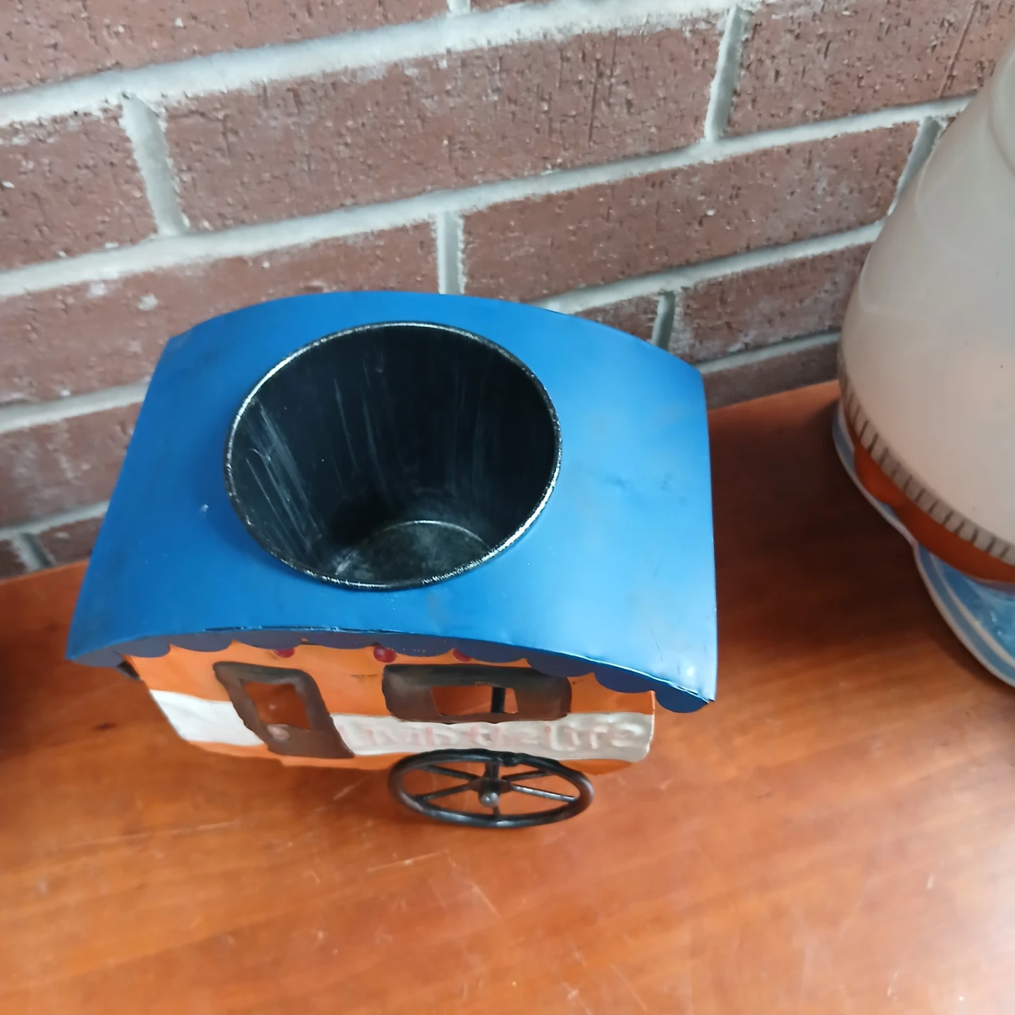 Caravan planter - photo 3