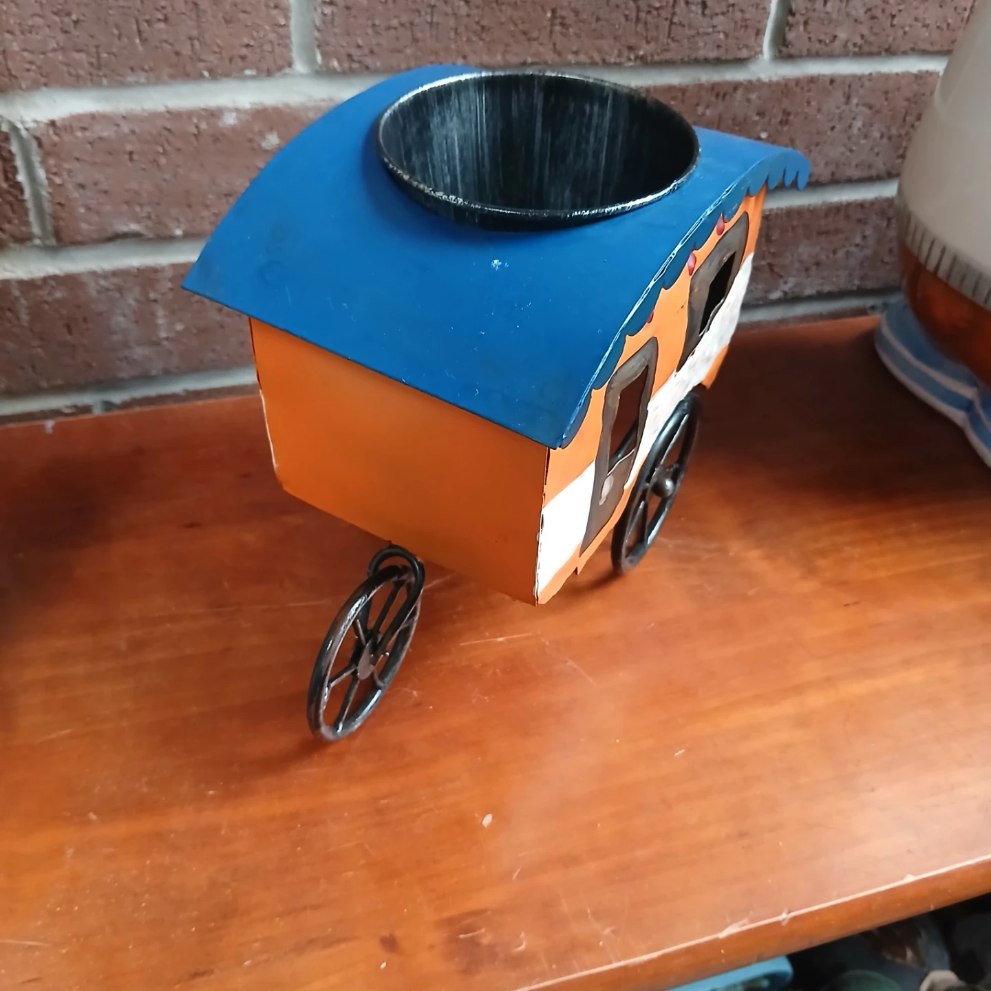 Caravan planter - photo 5