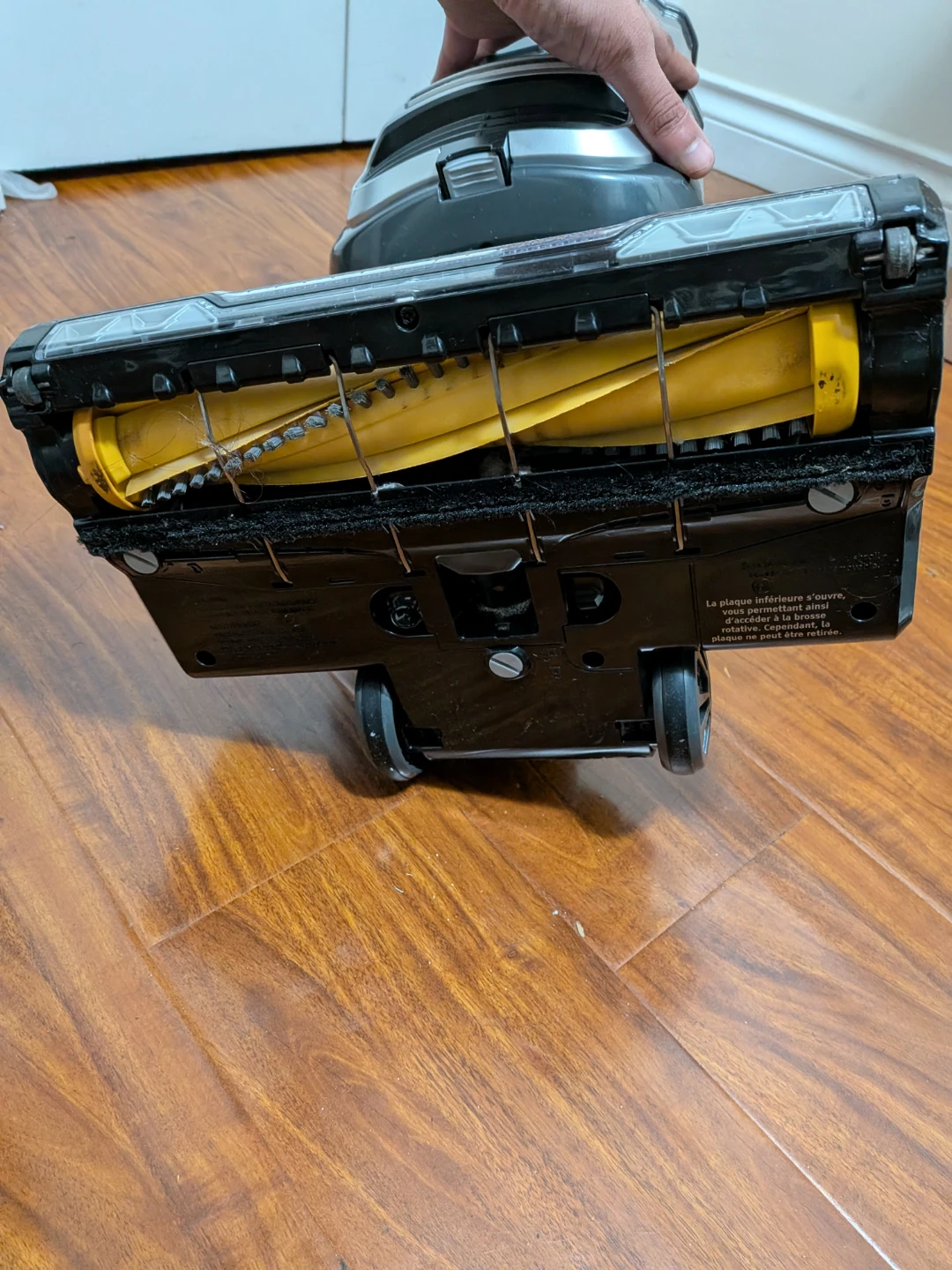 Shark Upright Vacuum Cleaner - photo 2
