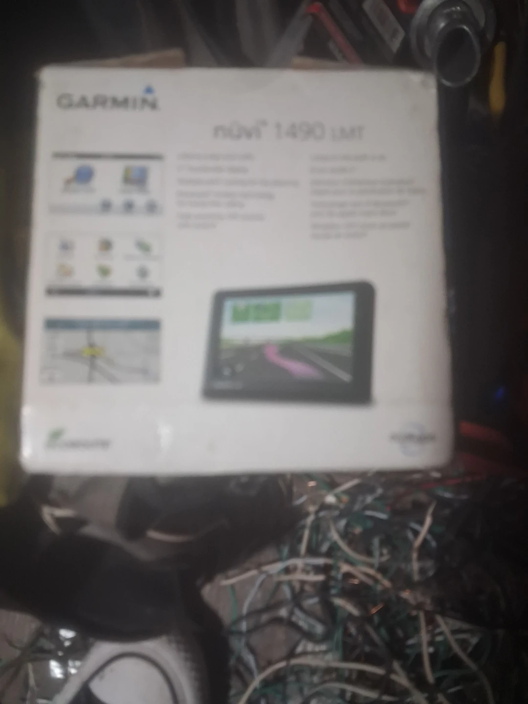 Garmin nüvi 1490LMT GPS Navigator with Lifetime Maps & Traffic - photo 2