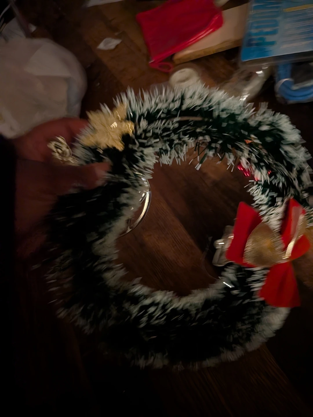 Christmas Wreath with "Christmas Greetings" - photo 2