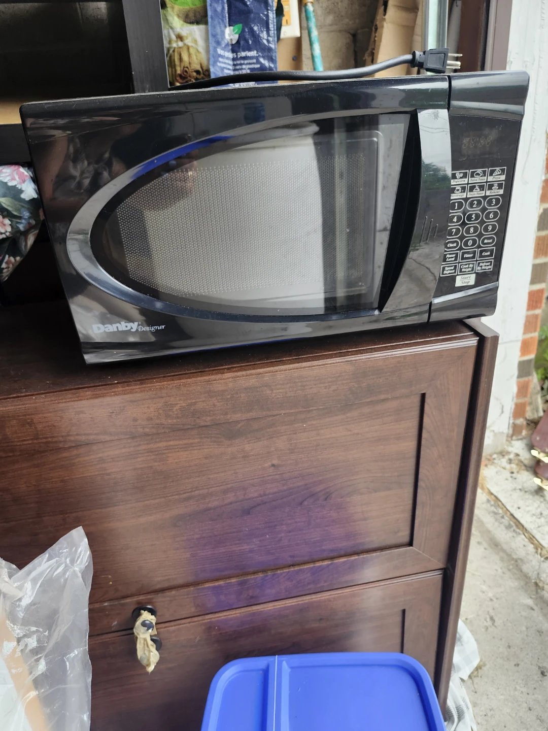 Danby Designer Microwave - photo 2