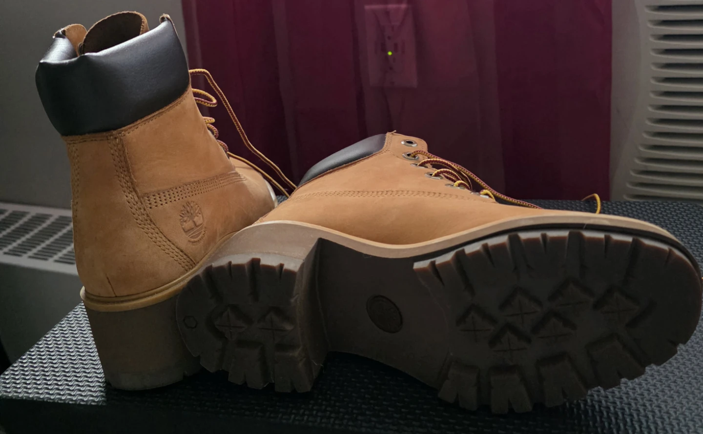 Timberland Women's Black and Wheat Nubuck Lace-Up Boots - photo 4