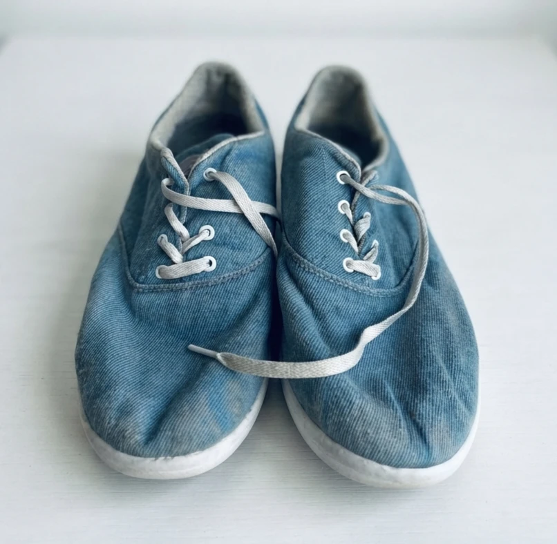 Chill Pill Denim Sneakers Size 11.Parcour shoes