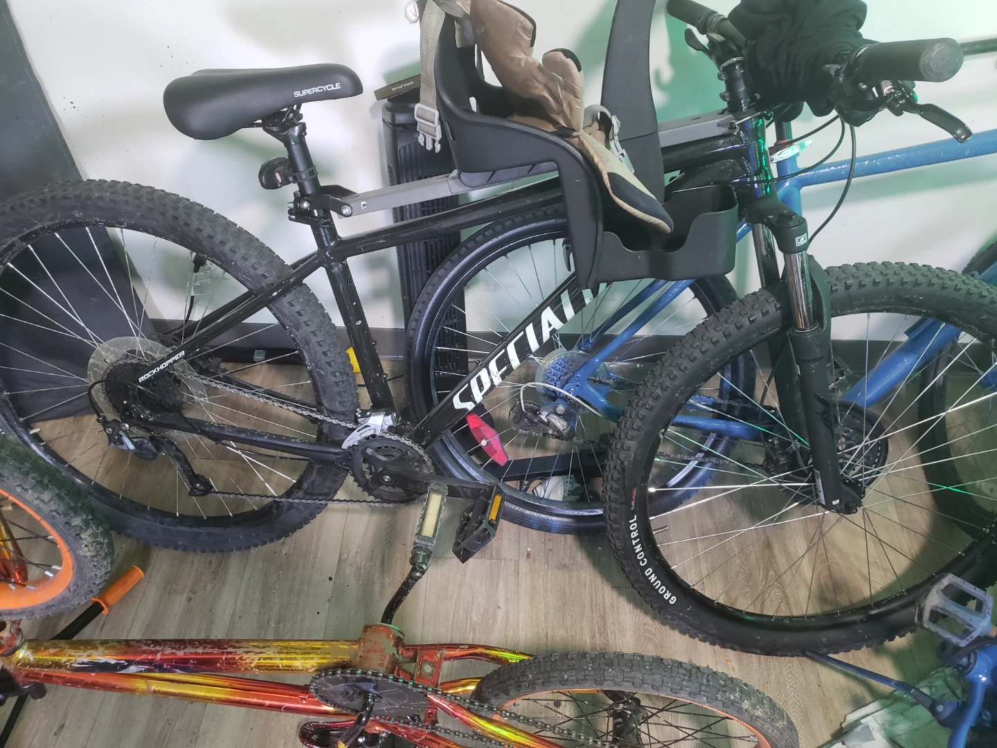 Specialized Rockhopper Mountain Bike
