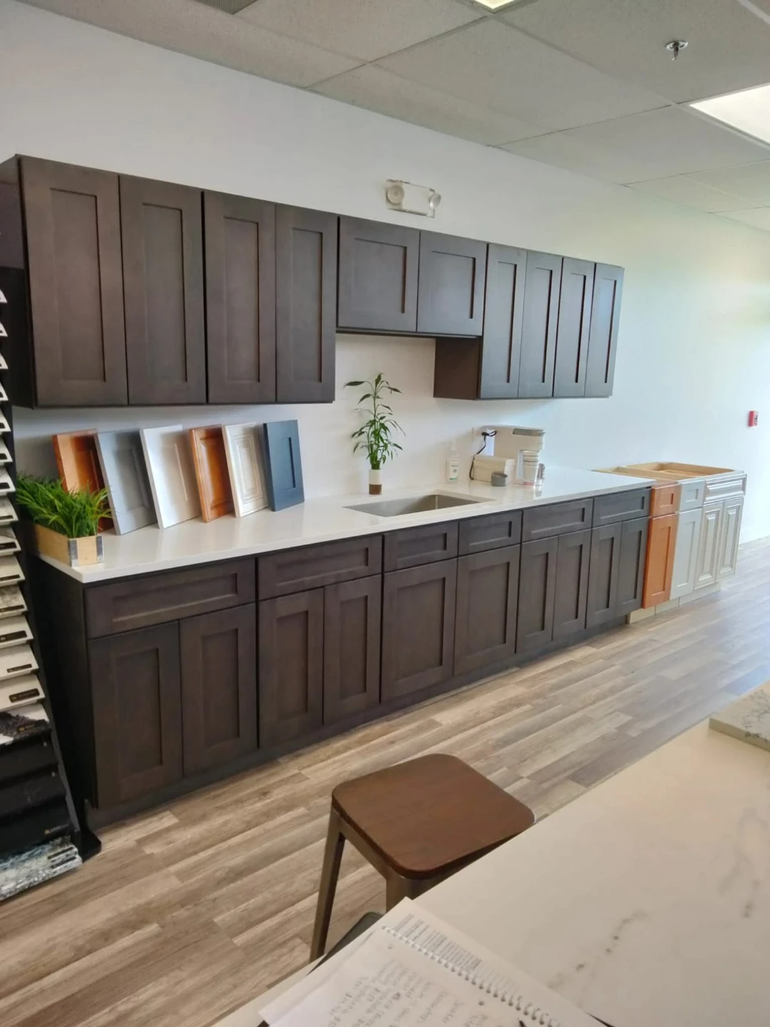 Kitchen Cabinets - Shaker Style