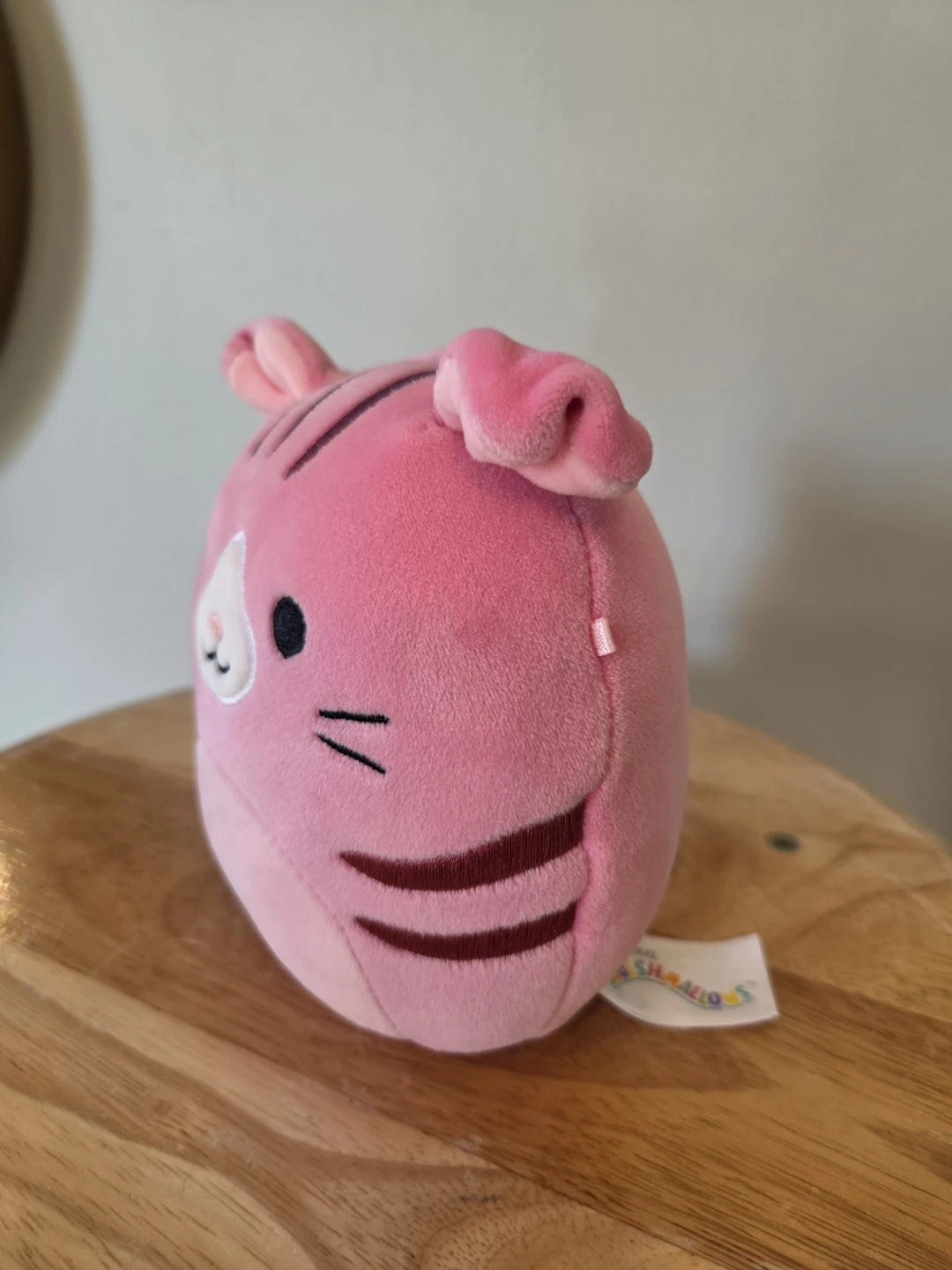 Squishmallows Pink Geraldine Cat Plush 5" - photo 2