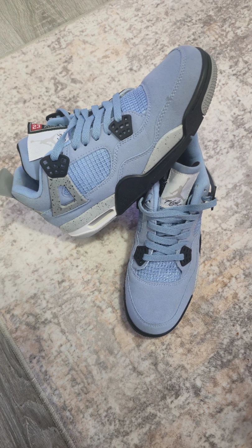 Air Jordan 4 Retro University Blue Toddler Shoes - photo 2