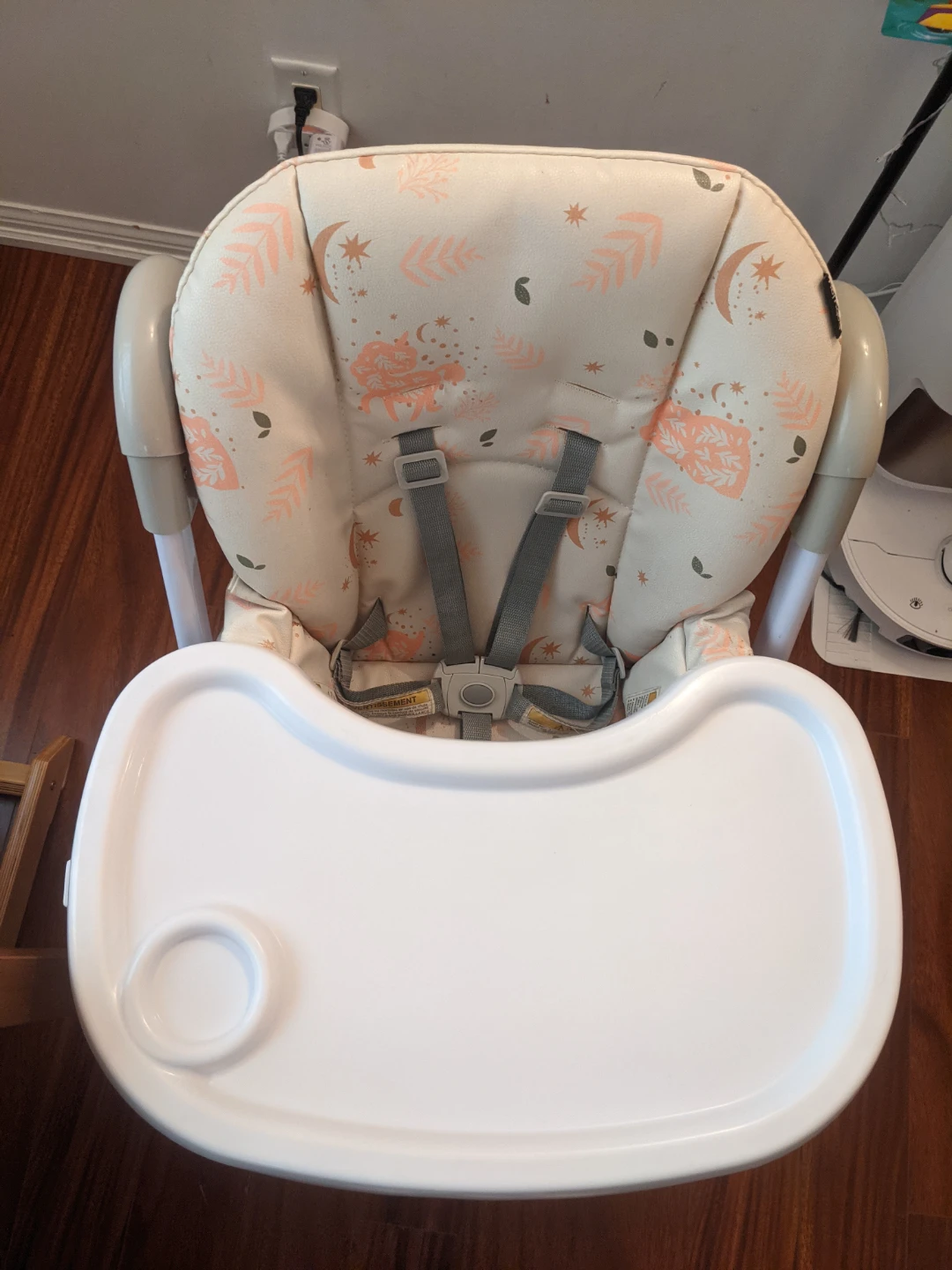 Babyjoy Baby High Chair - Foldable & Height Adjustable - photo 4