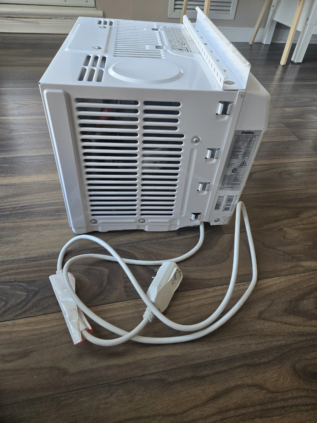 Danby Window Air Conditioner 5000 BTU - photo 4