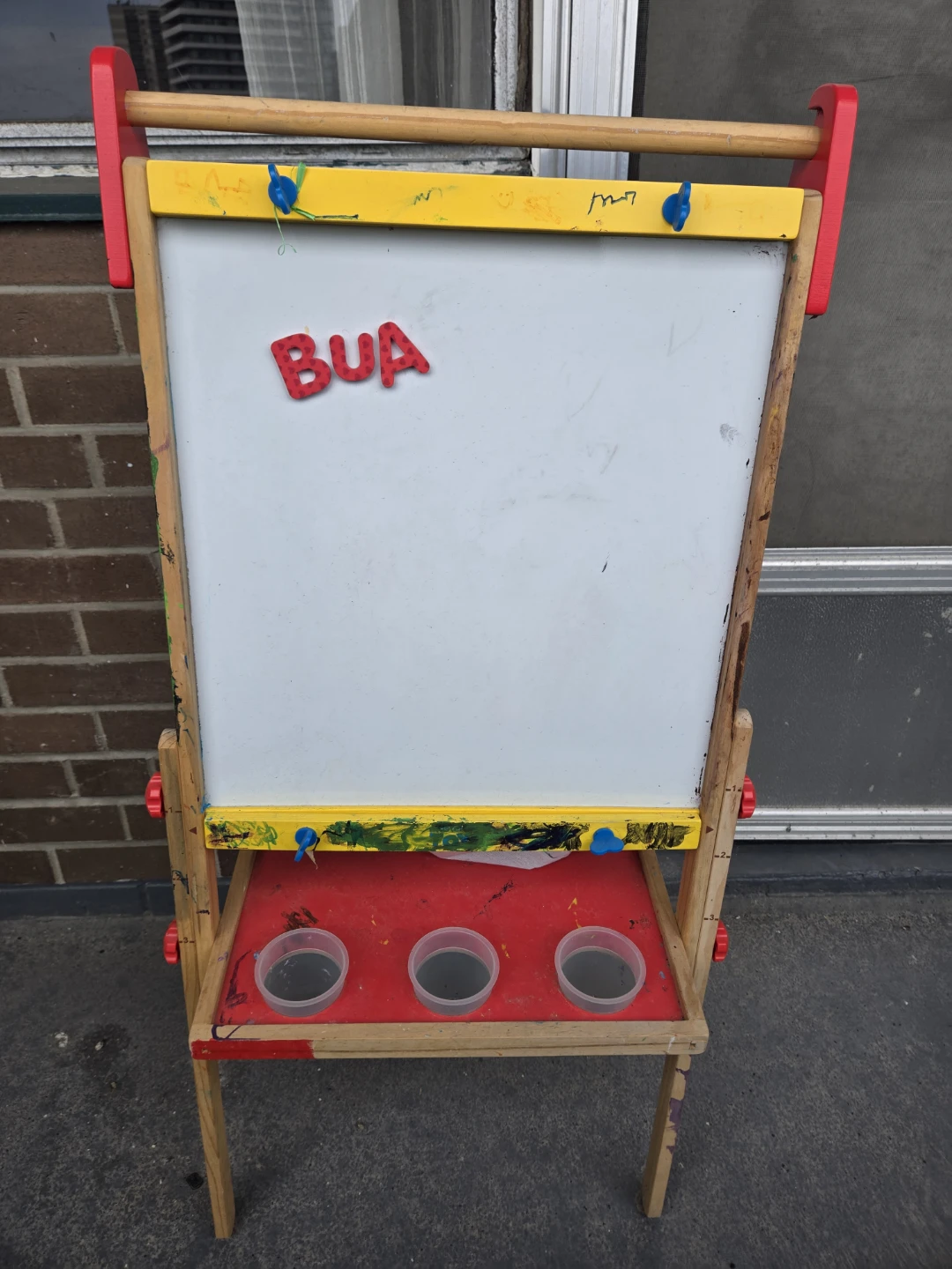 FREE- Magnetic Easel with Whiteboard and Chalkboard - photo 2
