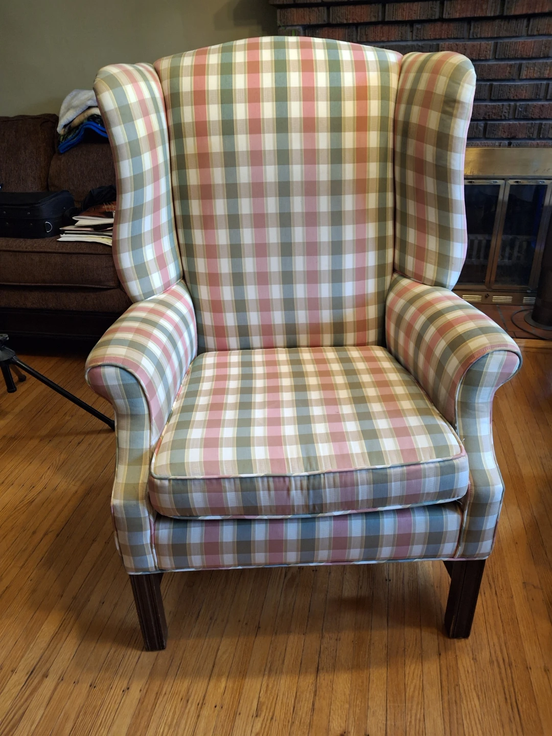 2 Wingback Armchair with Plaid Fabric and 2 Matching Ottomans - photo 4