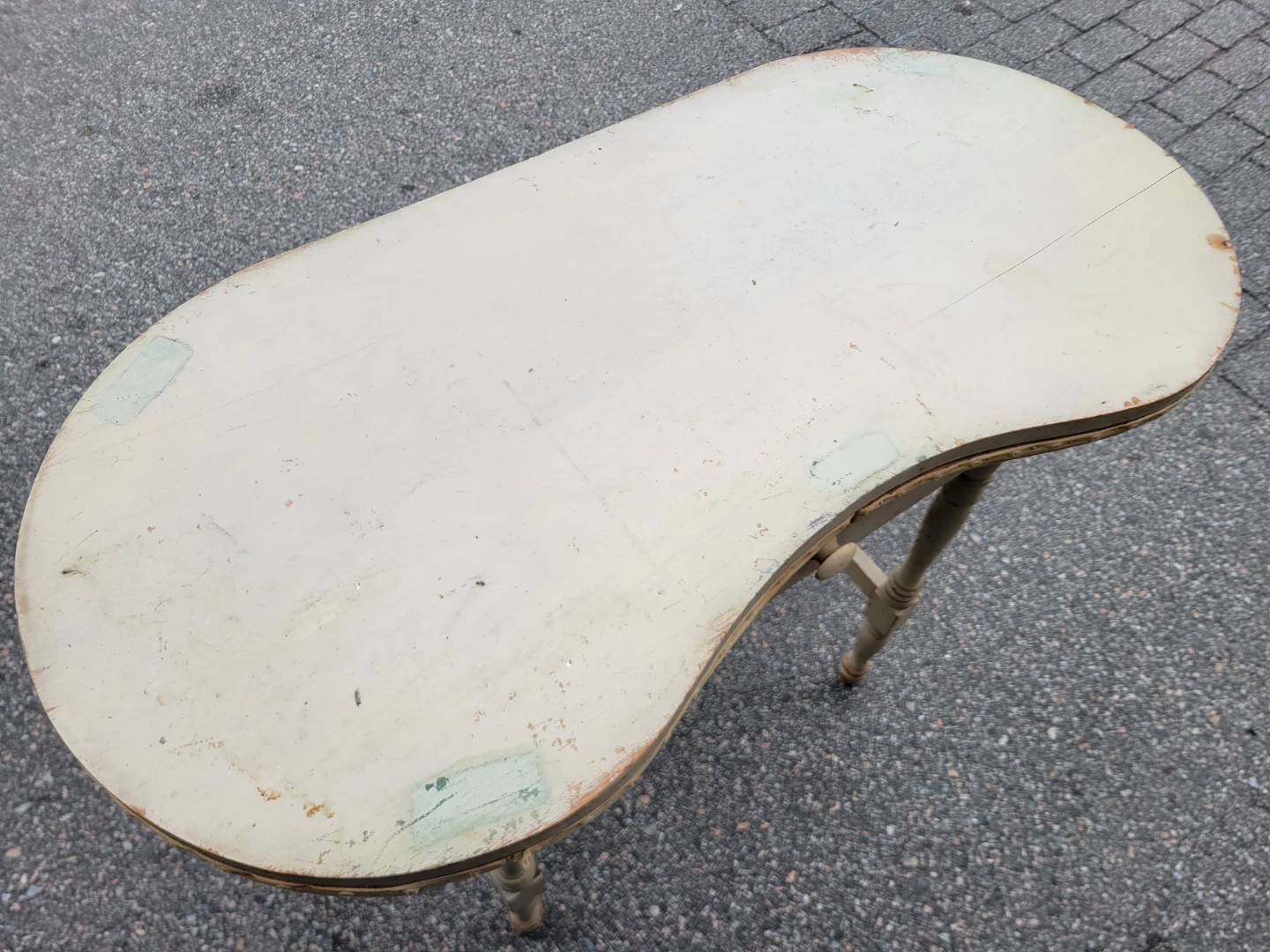 Vintage Kidney-Shaped Vanity Table / Desk – Refinishing Project - photo 5