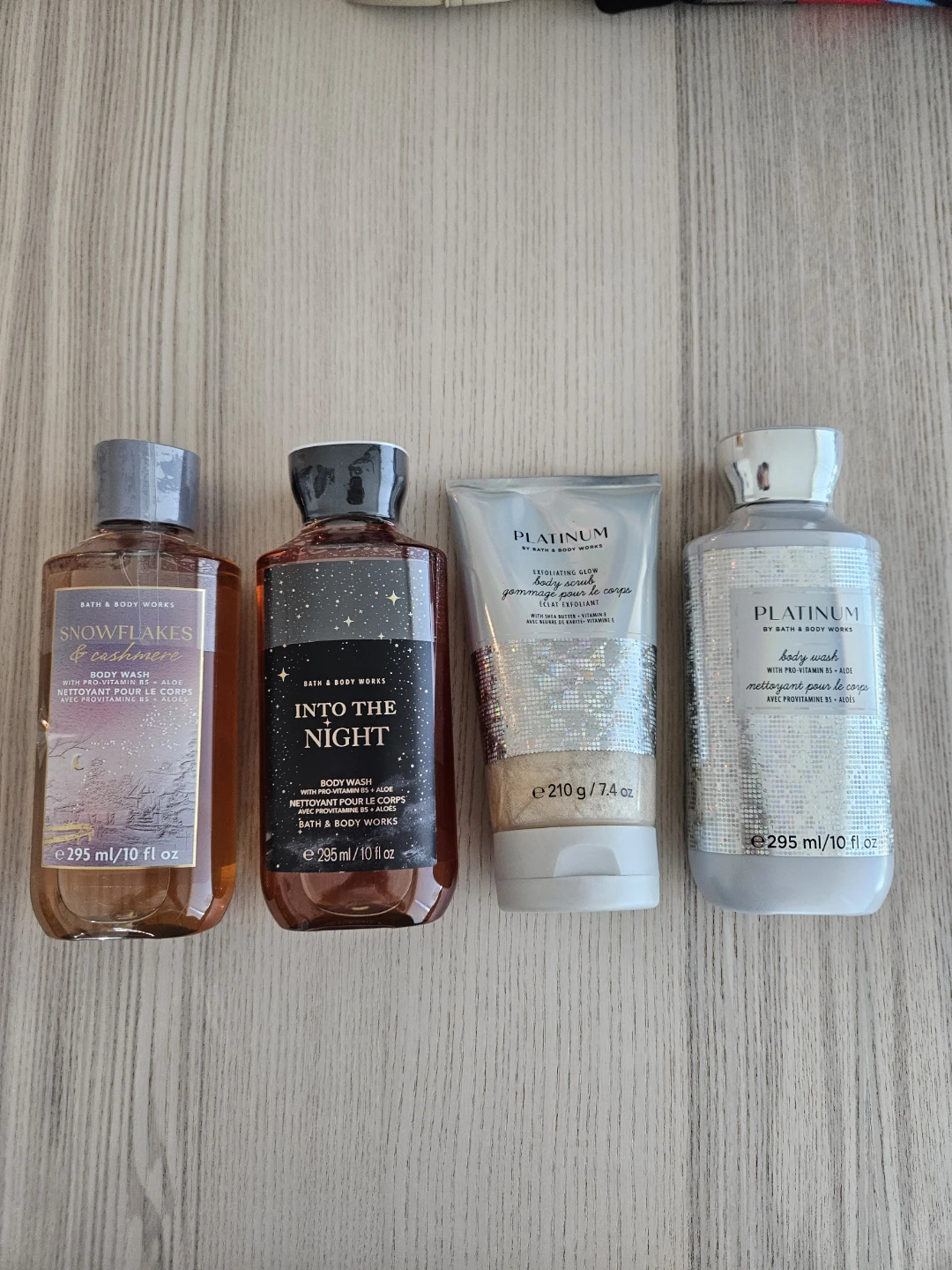 New!!Bath & Body Works Lot: 3 Body Washes & 1 Exfoliating Scrub