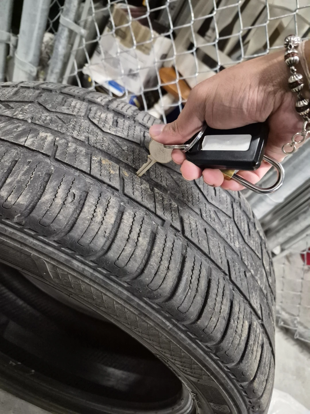 TOYO Winter Tire 235/50R18 - photo 2