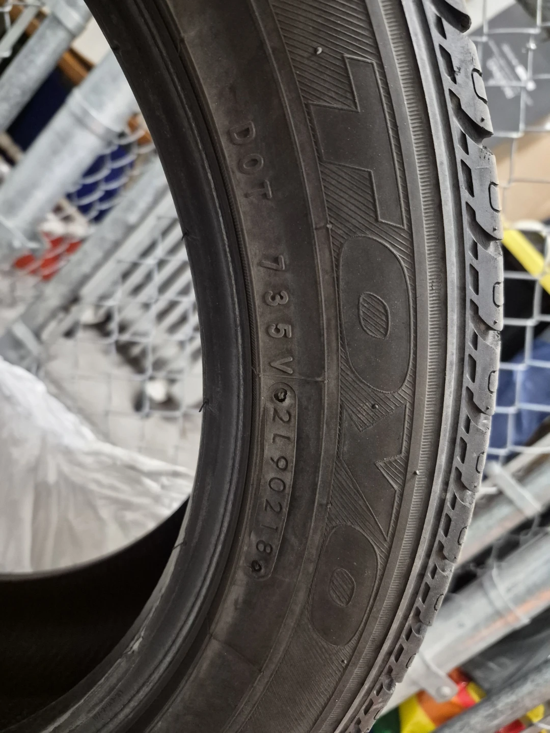 TOYO Winter Tire 235/50R18 - photo 4