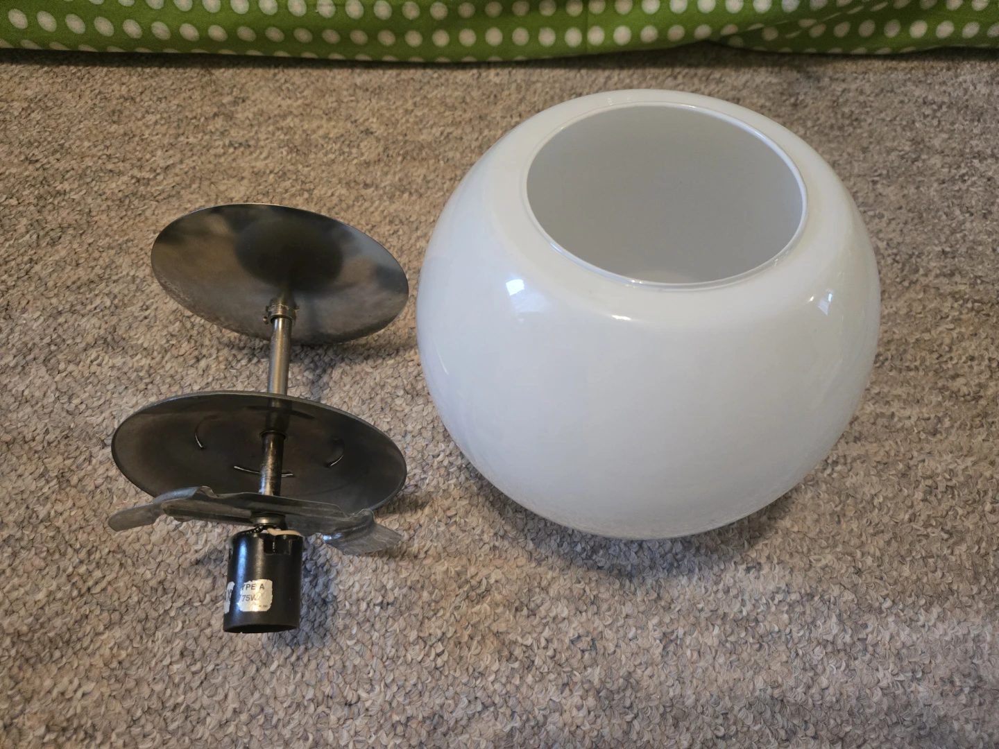 Ceiling Light Fixture &  Globe Shade  ceiling light fixture - photo 3