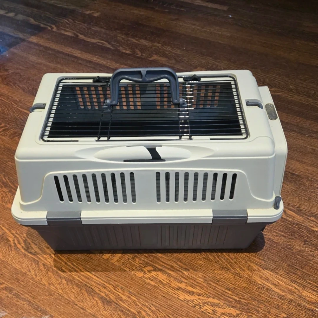 Pet Carrier - photo 2