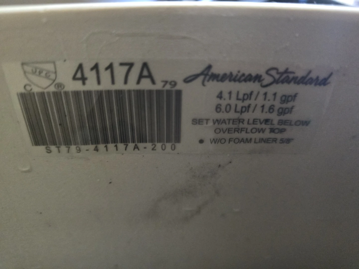 American Standard toilet - photo 4