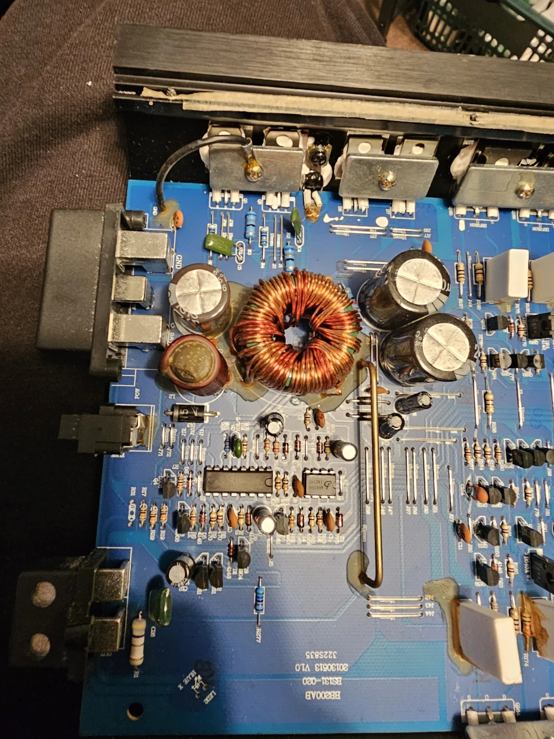 BB200AB Car Amplifier for parts - photo 3
