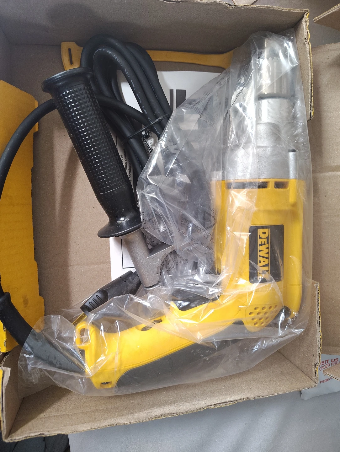 DeWalt DW235G 1/2" Drill - photo 2