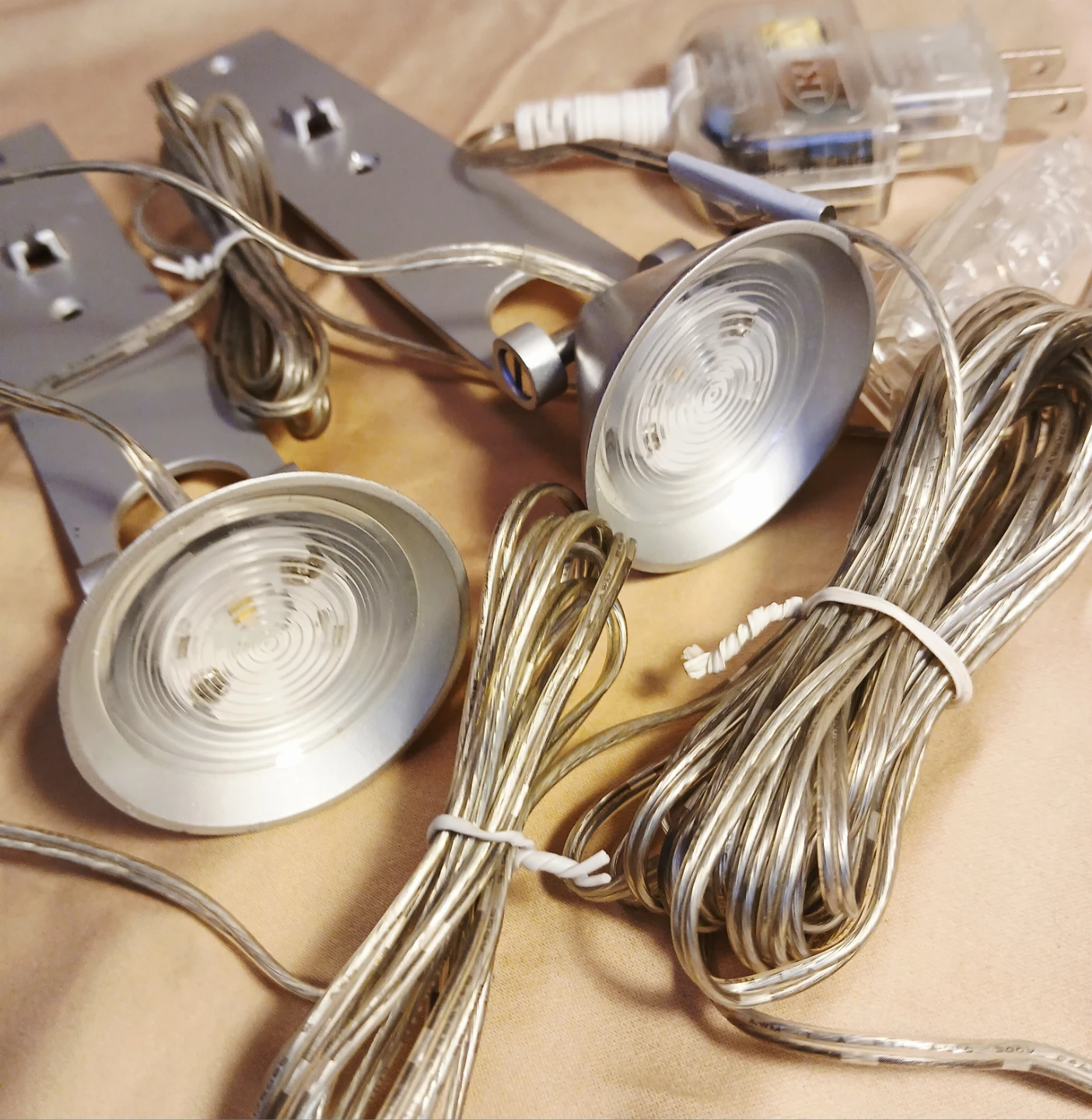 IKEA Under Cabinet Lights - set of 2 - photo 2
