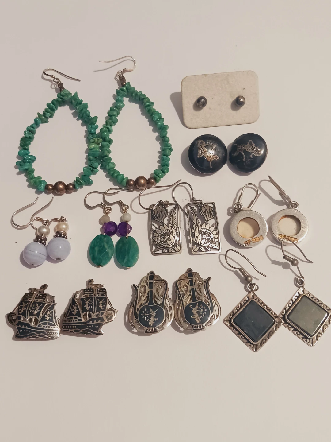 LOT OF 10 × PAIRS OF STERLING SILVER EARRINGS