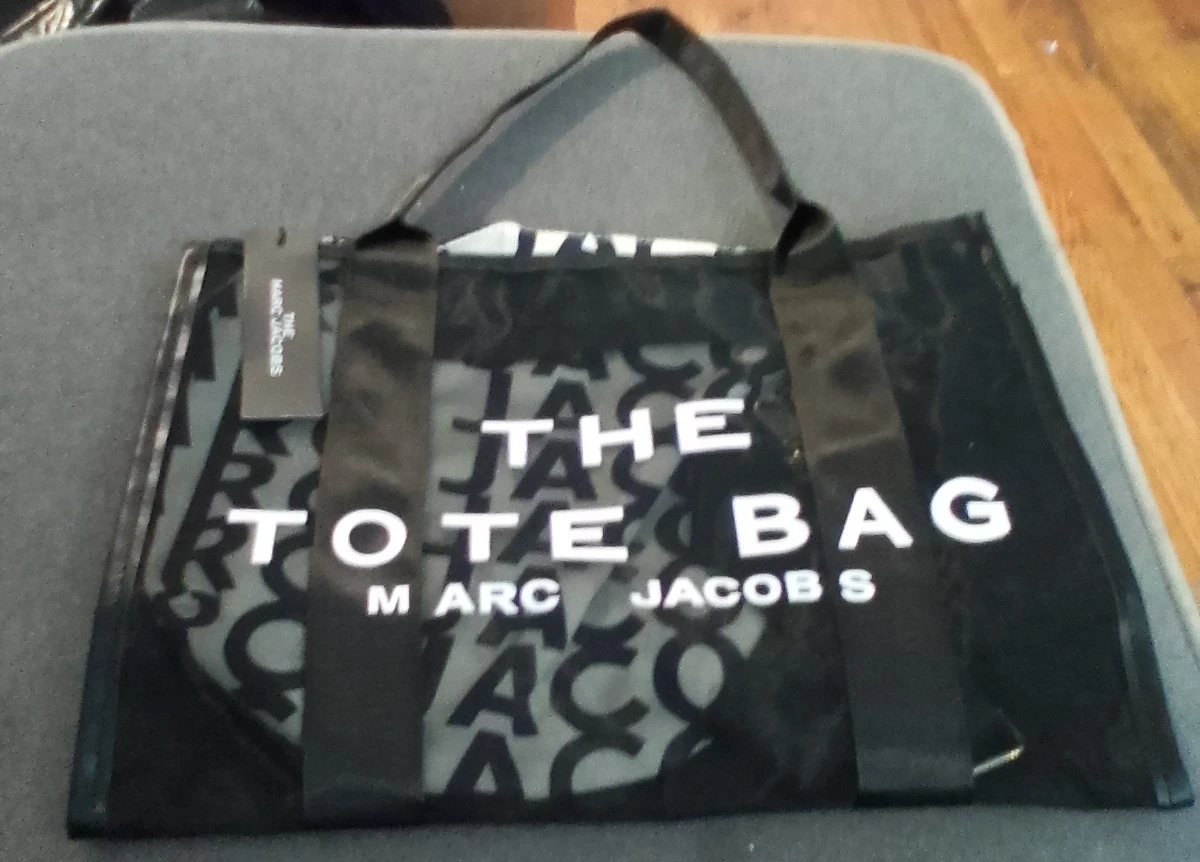 Marc Jacobs The Tote Bag