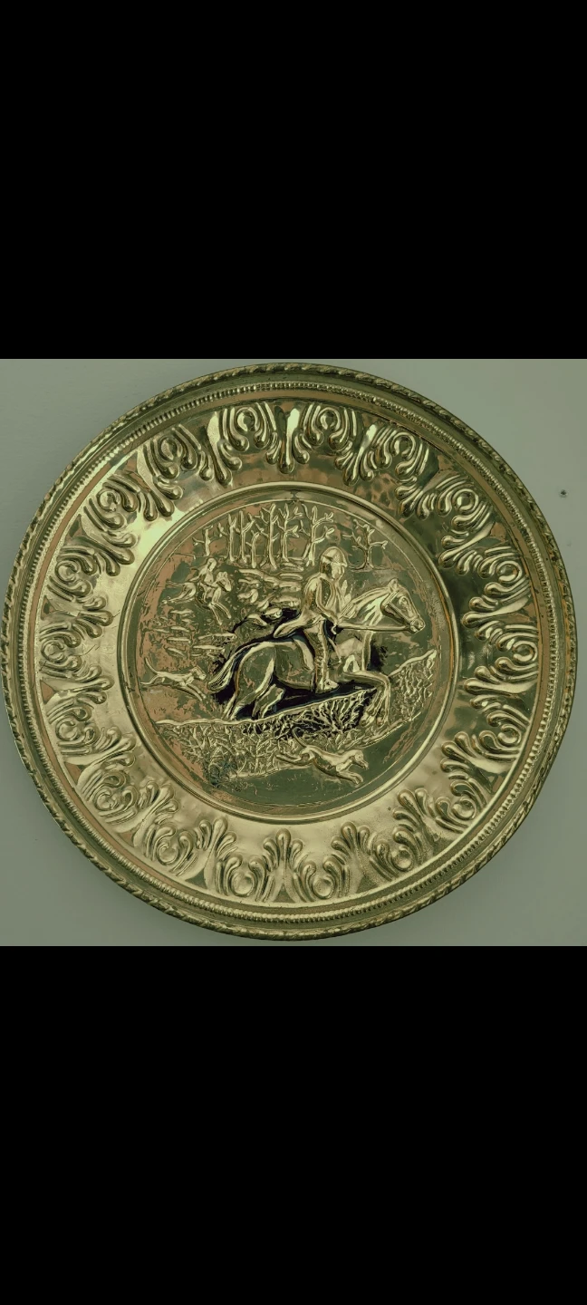 Decorative Embossed Plate - photo 2