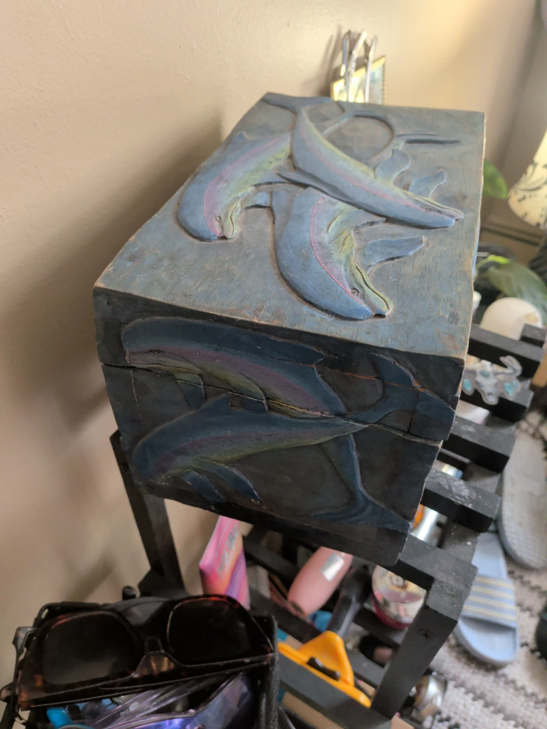 Carved Dolphin Wooden Keepsake Box - photo 3