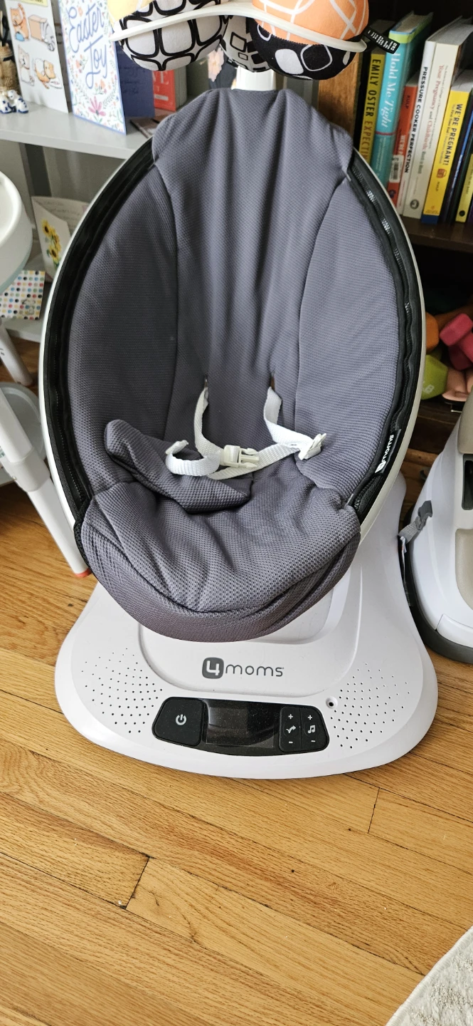 4moms mamaRoo Baby Swing