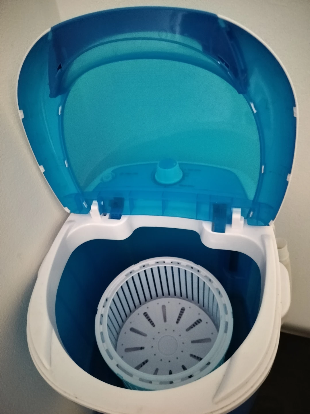 Costway Portable Washing Machine 5.5 lbs - photo 2