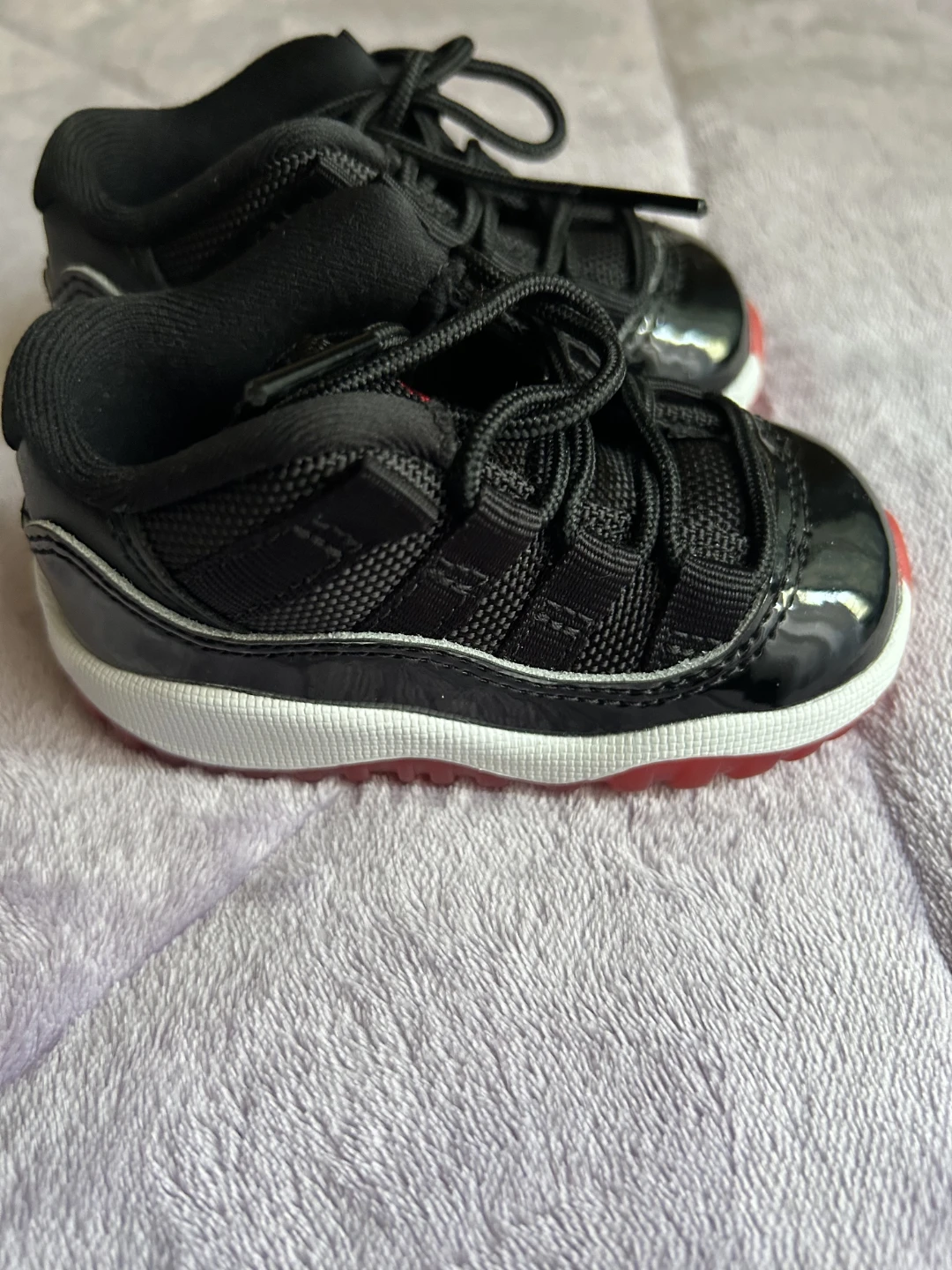 Nike Air Jordan 11 Toddler Shoes 4C - photo 2