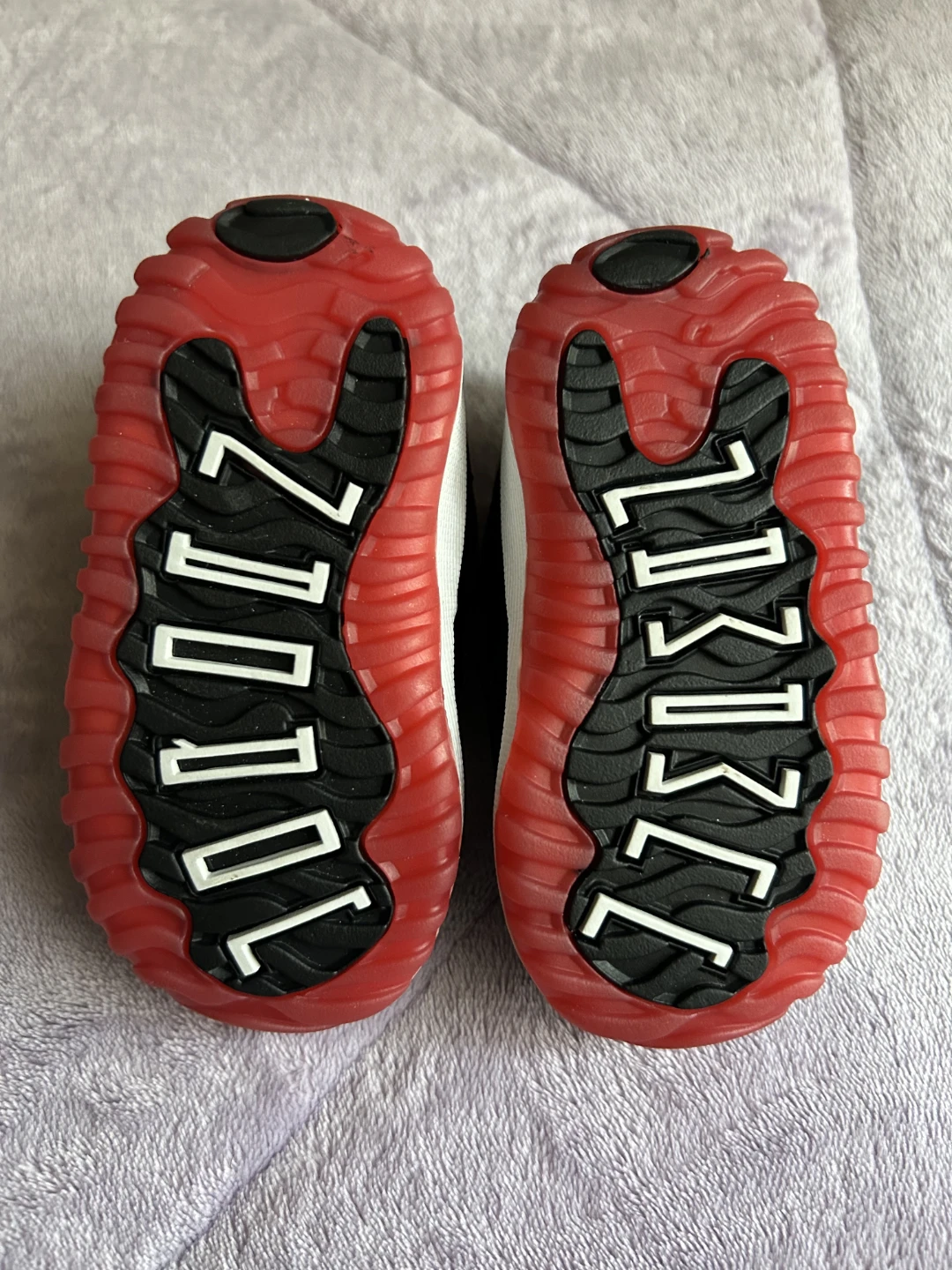 Nike Air Jordan 11 Toddler Shoes 4C - photo 5