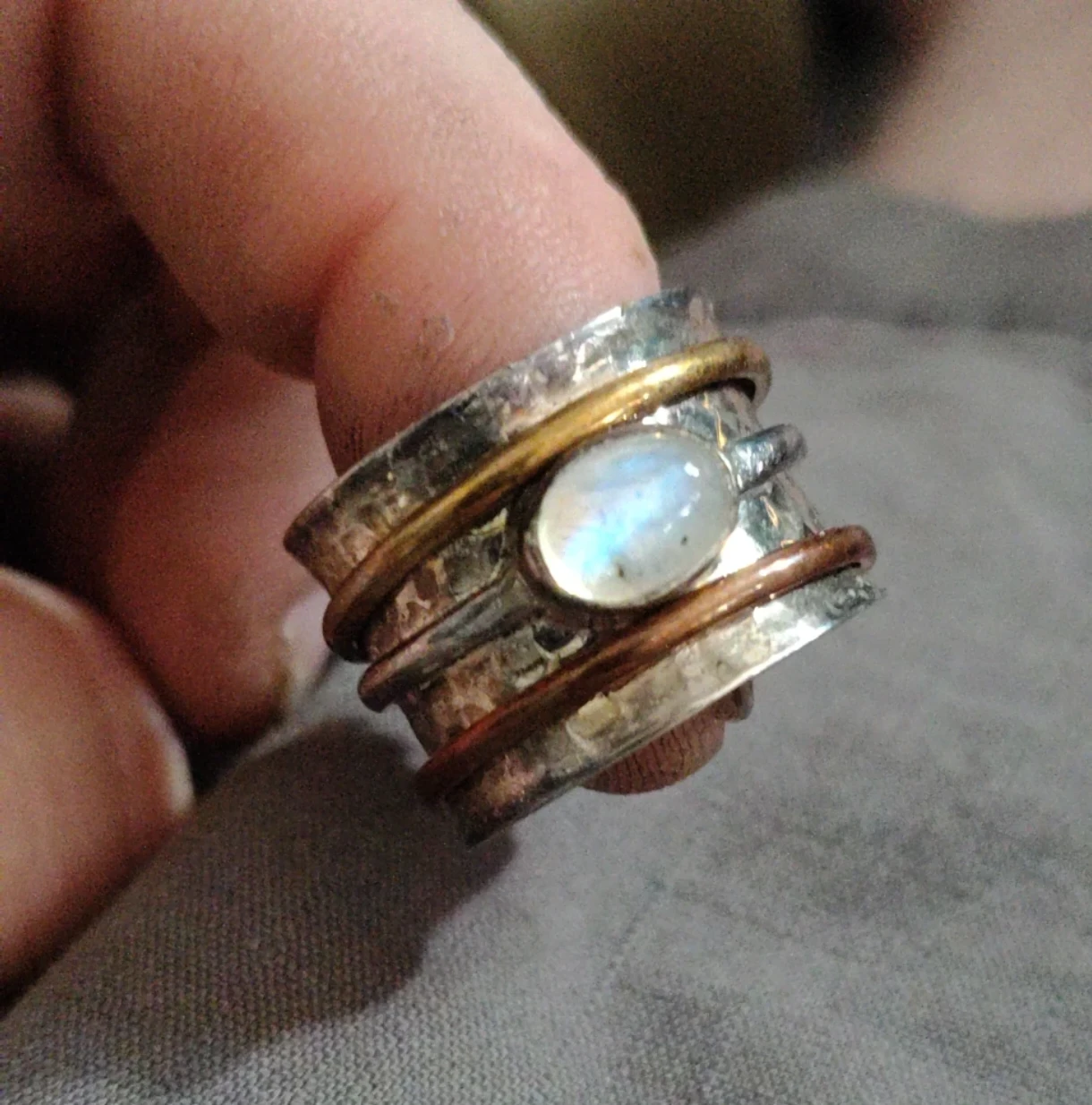 Spinner Ring with Moonstone - photo 3
