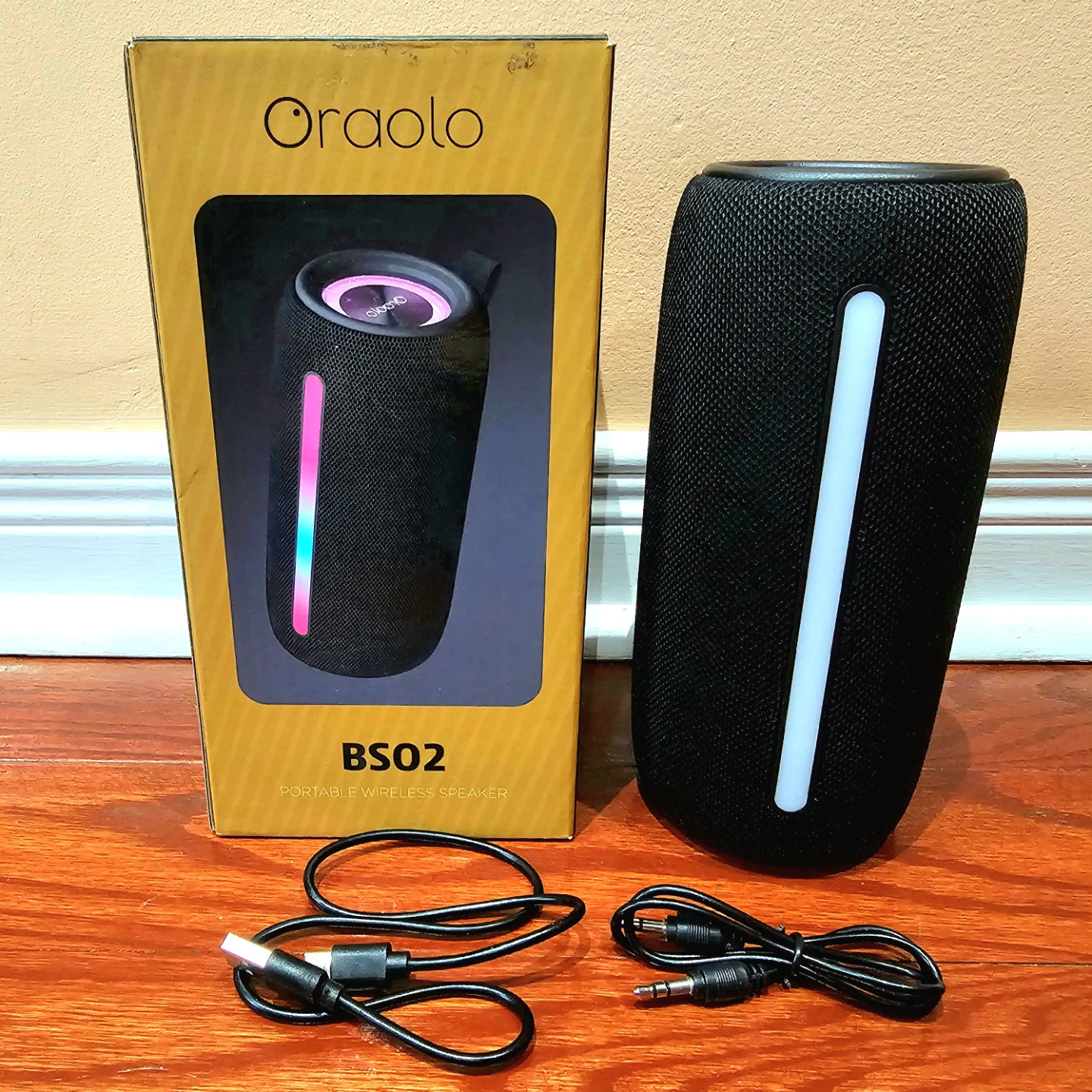 Oraolo Portable Wireless Bluetooth Speaker RGB Lights BS02