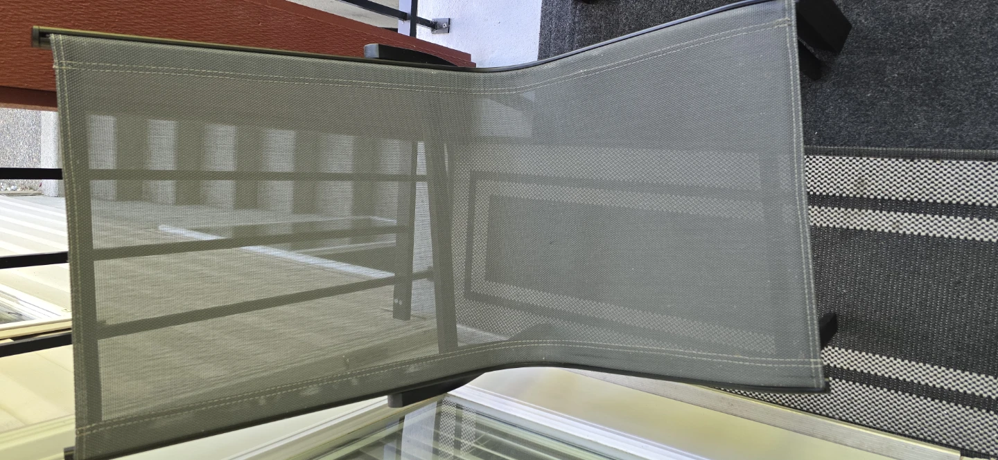 Grey Mesh Patio Chairs and table - photo 4