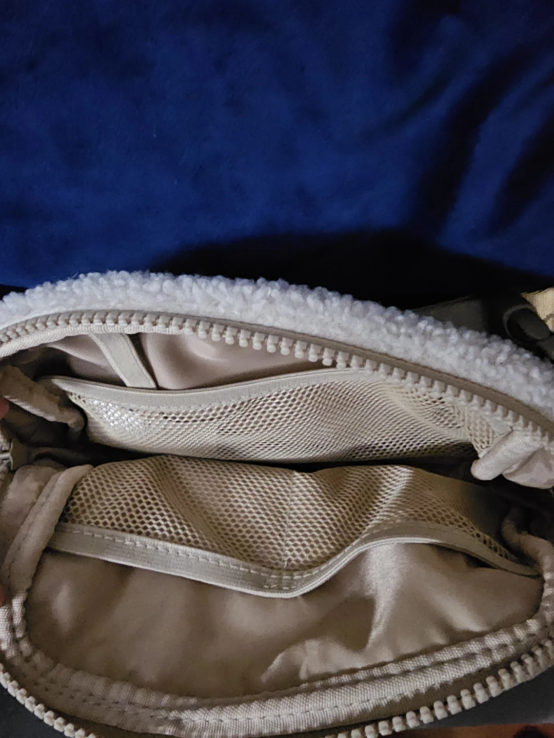 Lole Fleece Belt Bag - photo 3