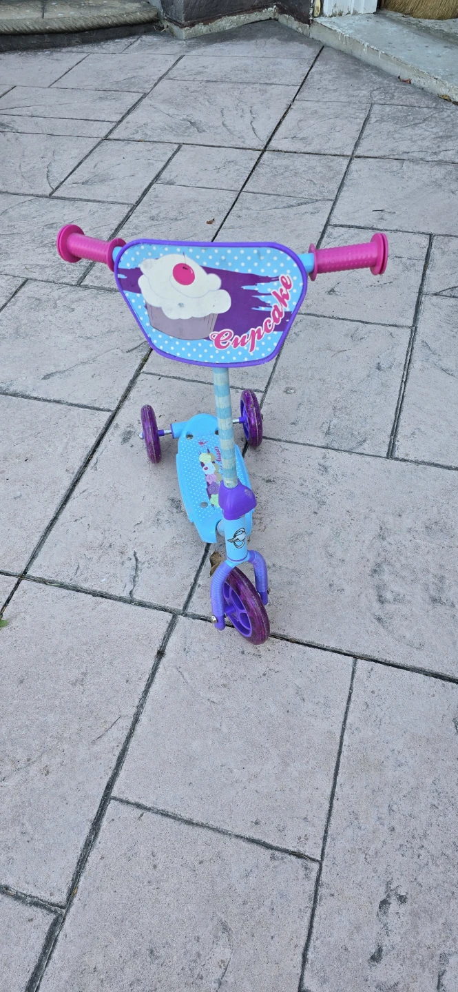 Kids 3-Wheel Scooter - Blue & Pink - photo 2