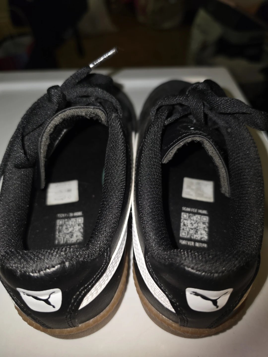 MOVING SALE -Puma black sneakers - photo 3