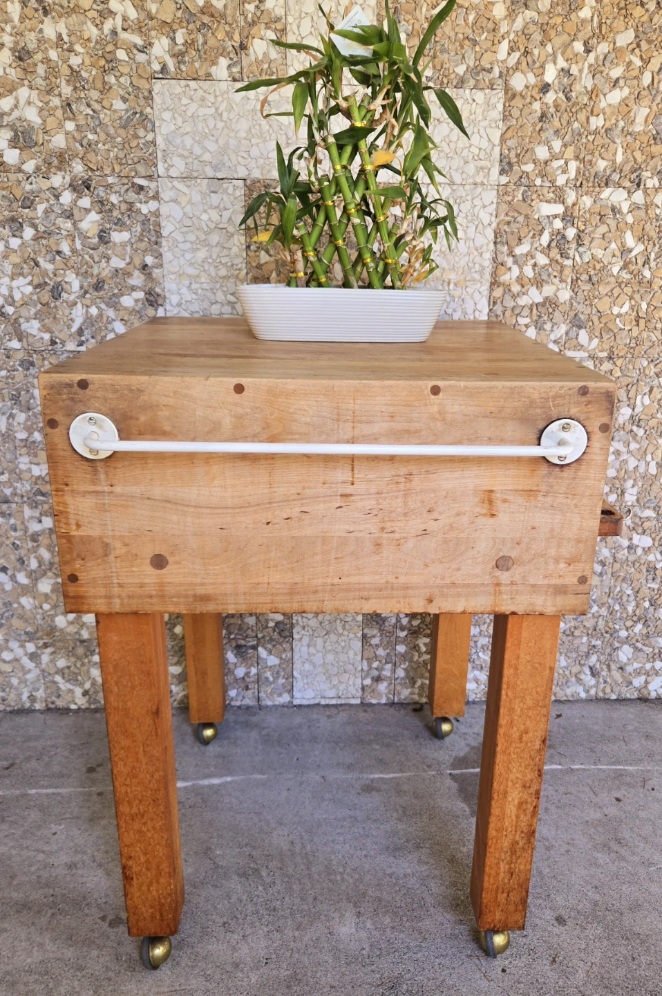 Solid Wood Butcher Block Kitchen Island On Rolling Caster Wheels - photo 2