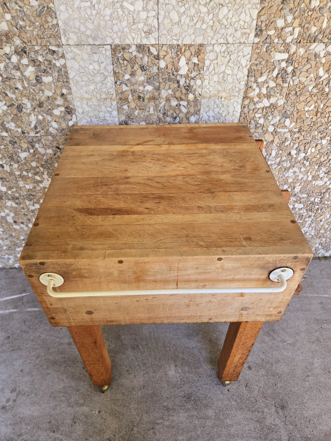 Solid Wood Butcher Block Kitchen Island On Rolling Caster Wheels - photo 3